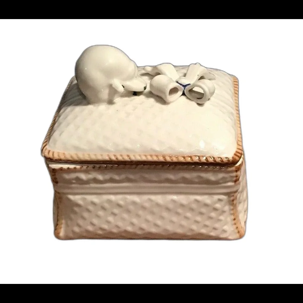 Vintage White Porcelain Basketweave Trinket Box Puppy Dog & Bow Lid Japan